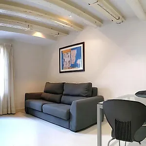 Apartment Classbedroom Gothic Ramblas, Barcelona