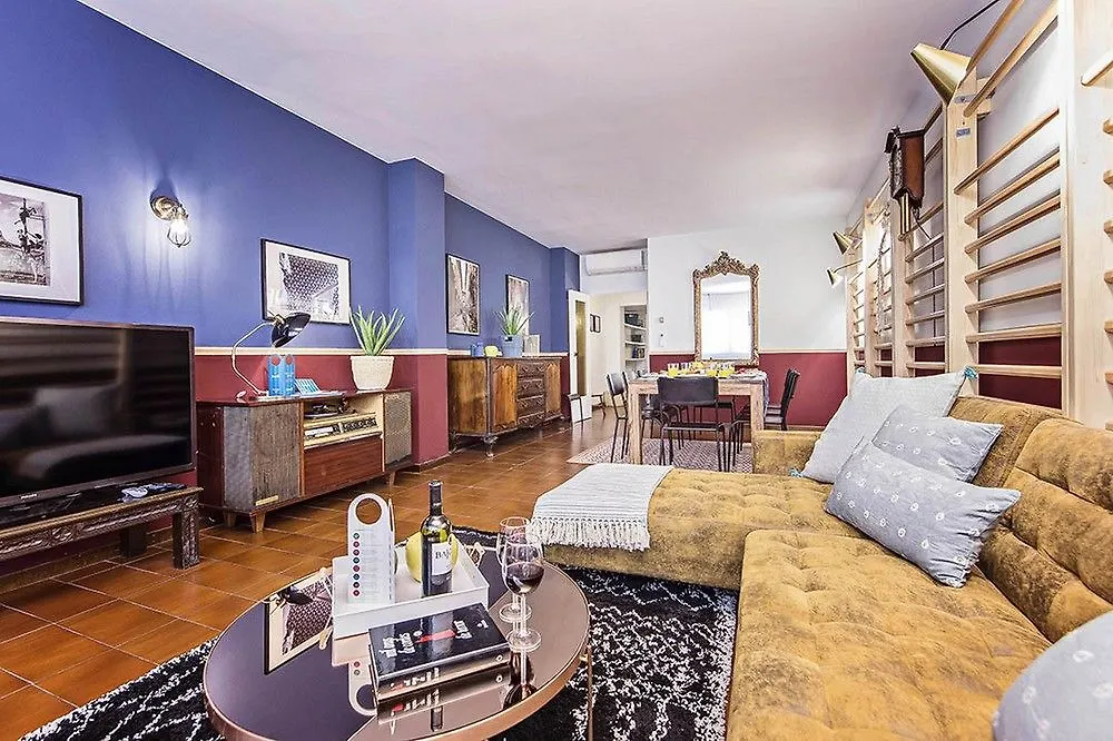 Sweett - Calabria Apartment Barcelona 0*,  Spain