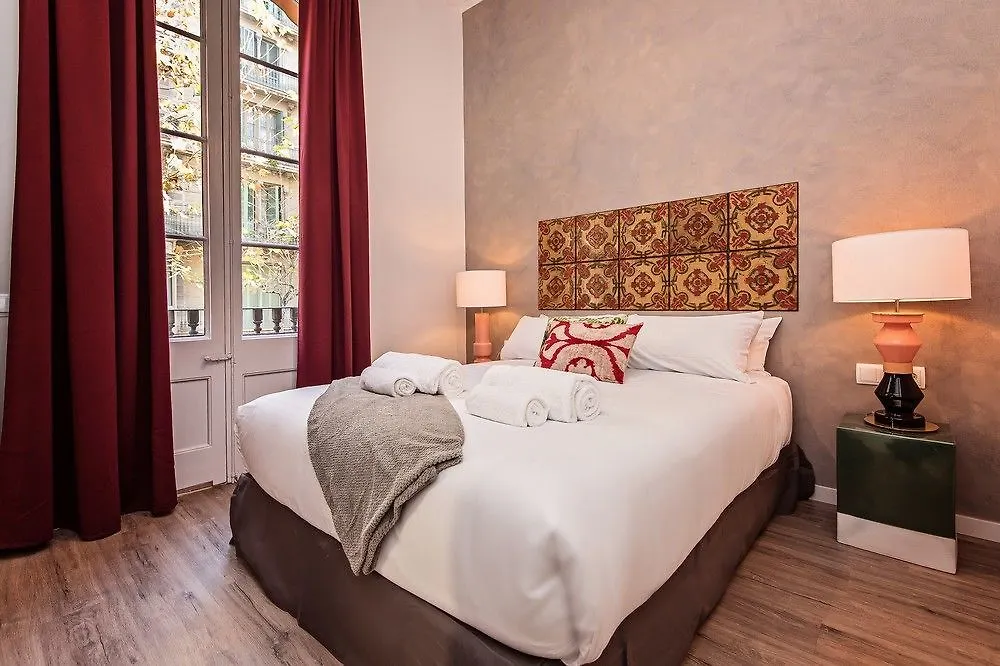 Sweett - Calabria Apartment Barcelona Spain